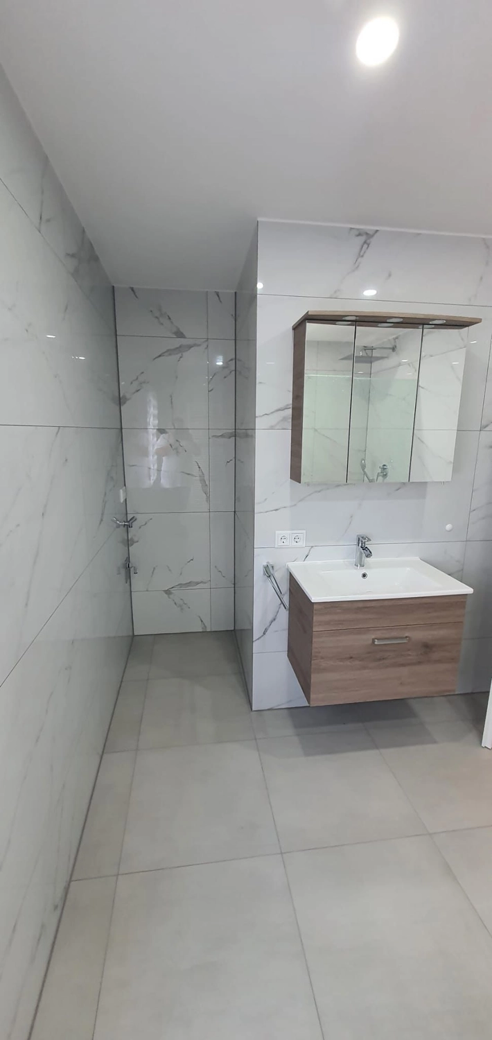 Firma Ianus Danut — Renovierung & Sanierung — Leimen — Fliesenarbeiten