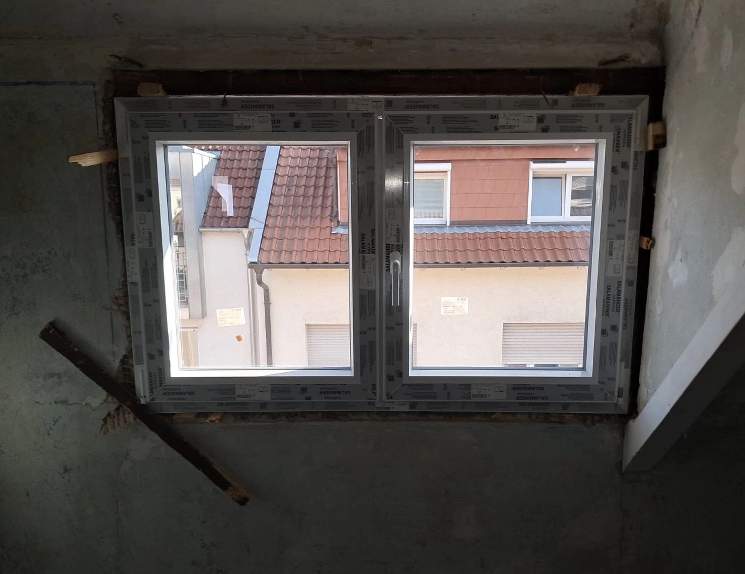 Firma Ianus Danut — Renovierung & Sanierung — Leimen — Fenstereinbau